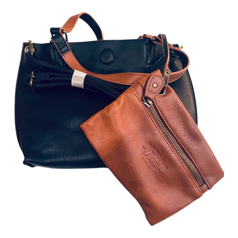 Bass Womens Small Cross-Body Tote HandBag (Black and Cognac)
